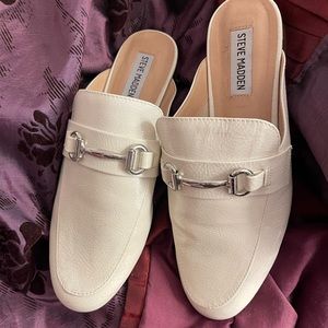 Steve Madden White Slides